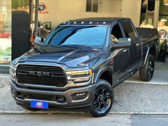 RAM 3500 6.7 I6 TURBO DIESEL LARAMIE NIGHT EDITION CD 4X4 AUTOMÁTICO RAM 3500 6.7 I6 TURBO DIESEL LARAMIE NIGHT EDITION CD 4X4 AUTOMÁTICO